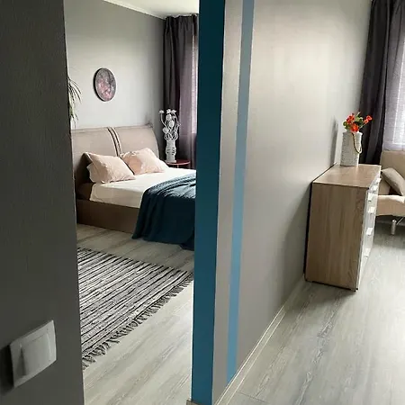 Light Grey Apartment In Maardu Eksteriør billede