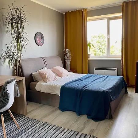 Light Grey Apartment In Maardu Eksteriør billede